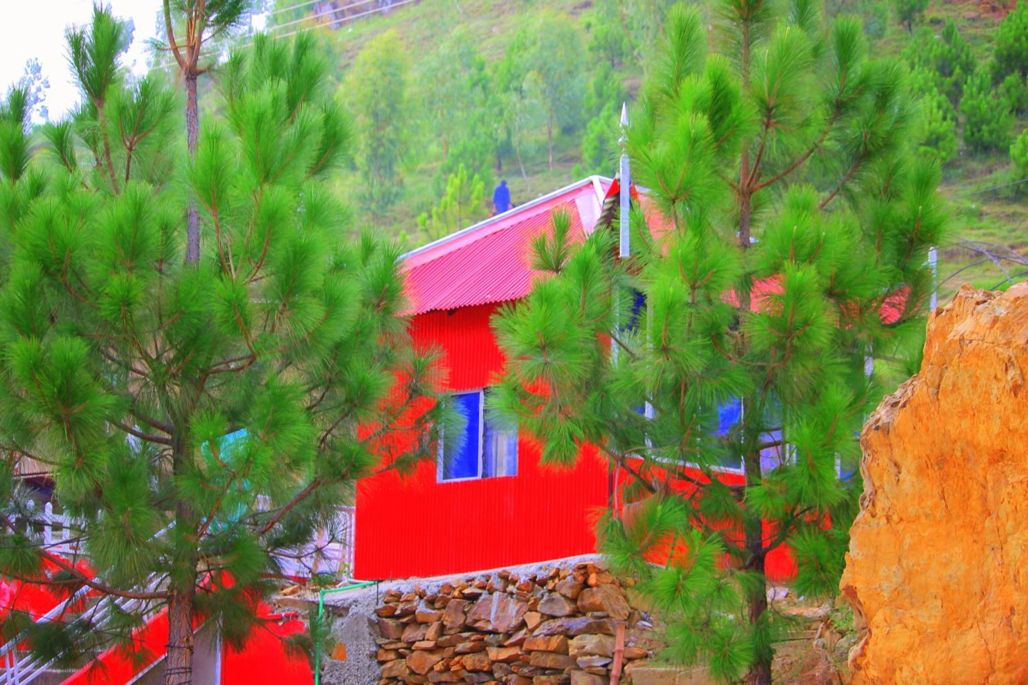 Red Rose Hotel & Resort Mansehra المظهر الخارجي الصورة